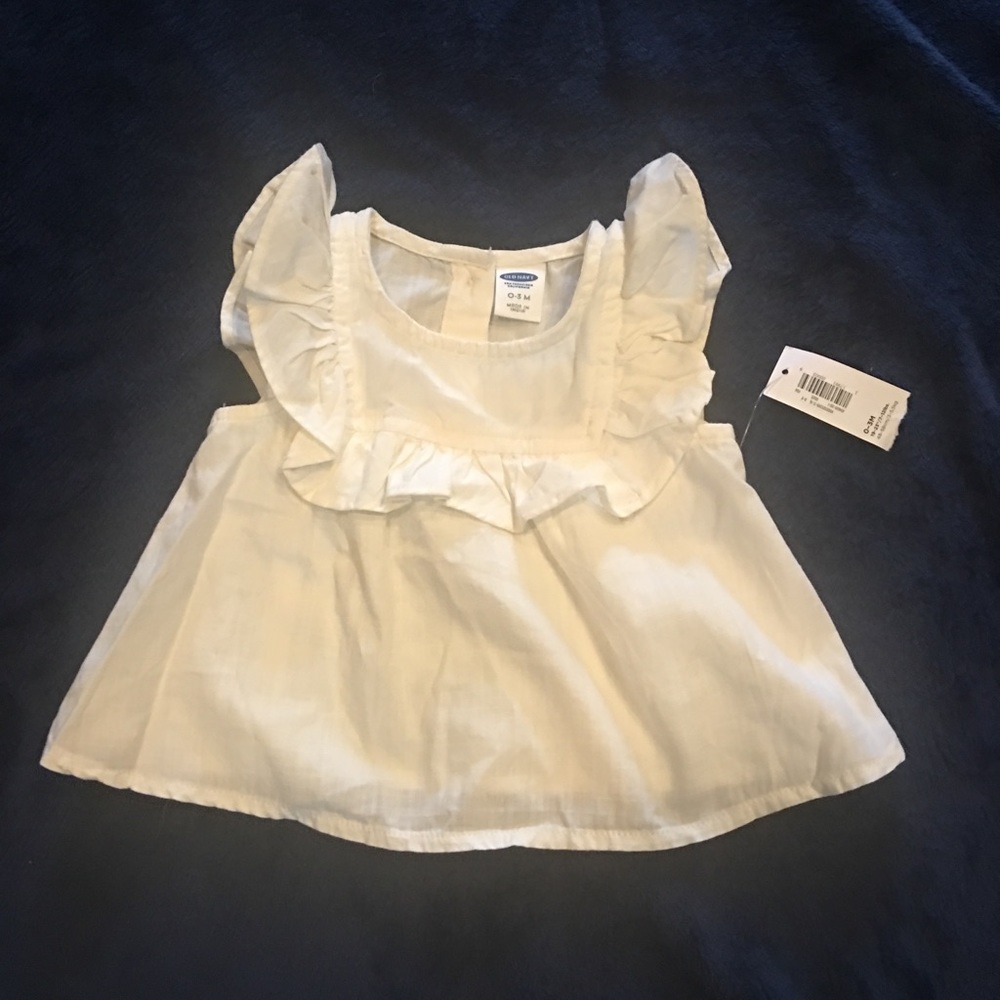 NWT baby girls flutter sleeve top